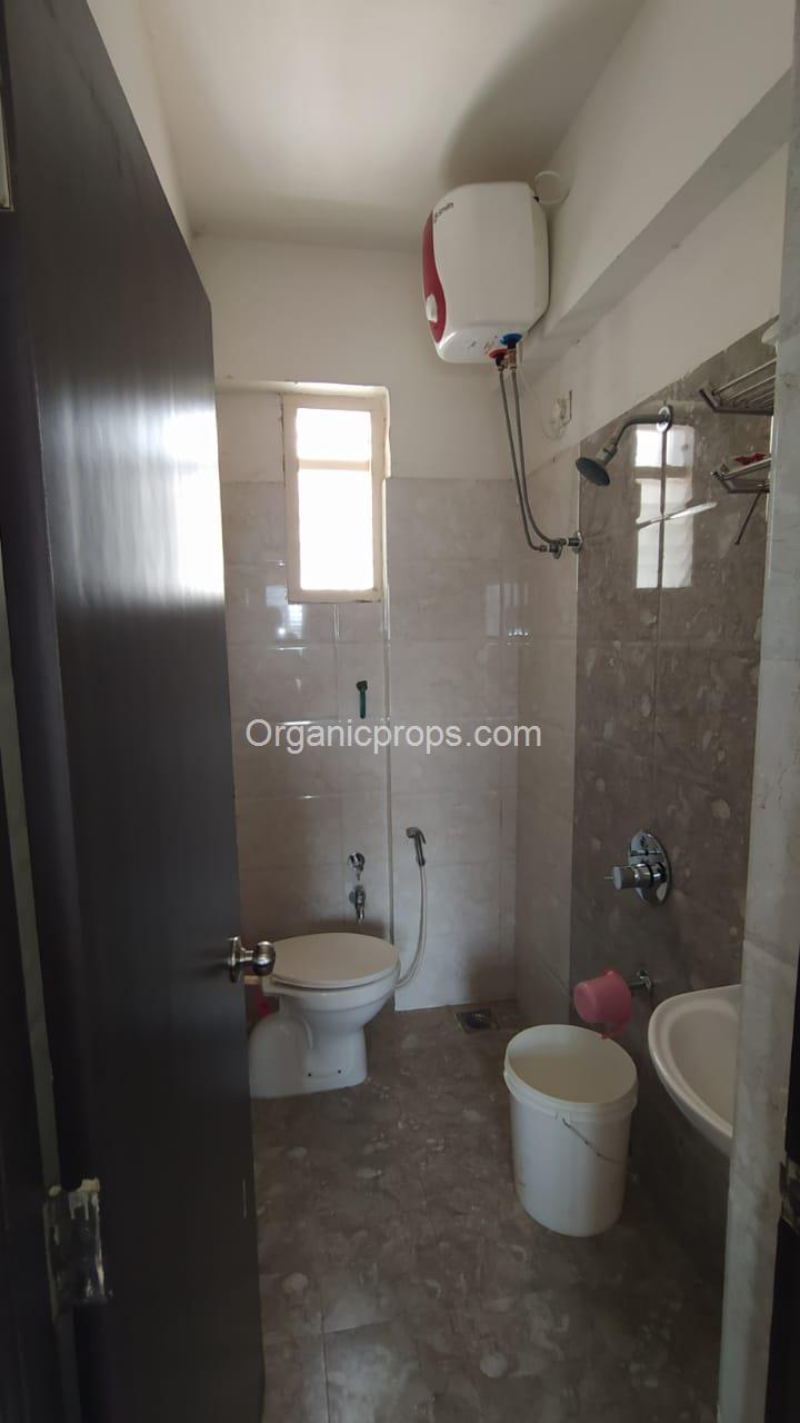 2 BHK FLAT